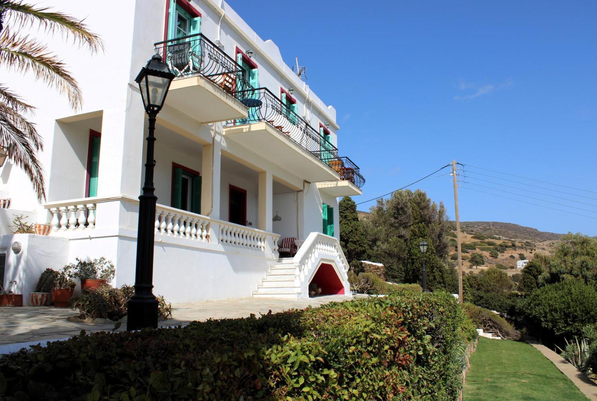 Hotel Blue Dolphin Batsíon Exterior foto